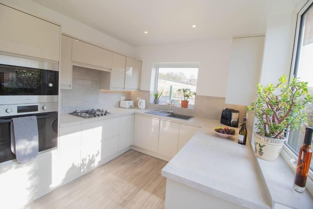 Holiday home Olive Garden By Air Premier
